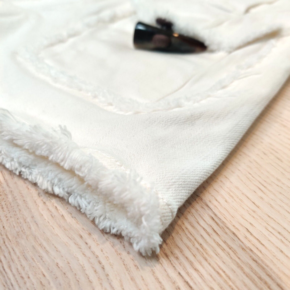 Derek Lam 10 Crosby Womens Horn-Toggle Shorts Size 6 White High Rise Frayed 3" - Picture 5 of 16